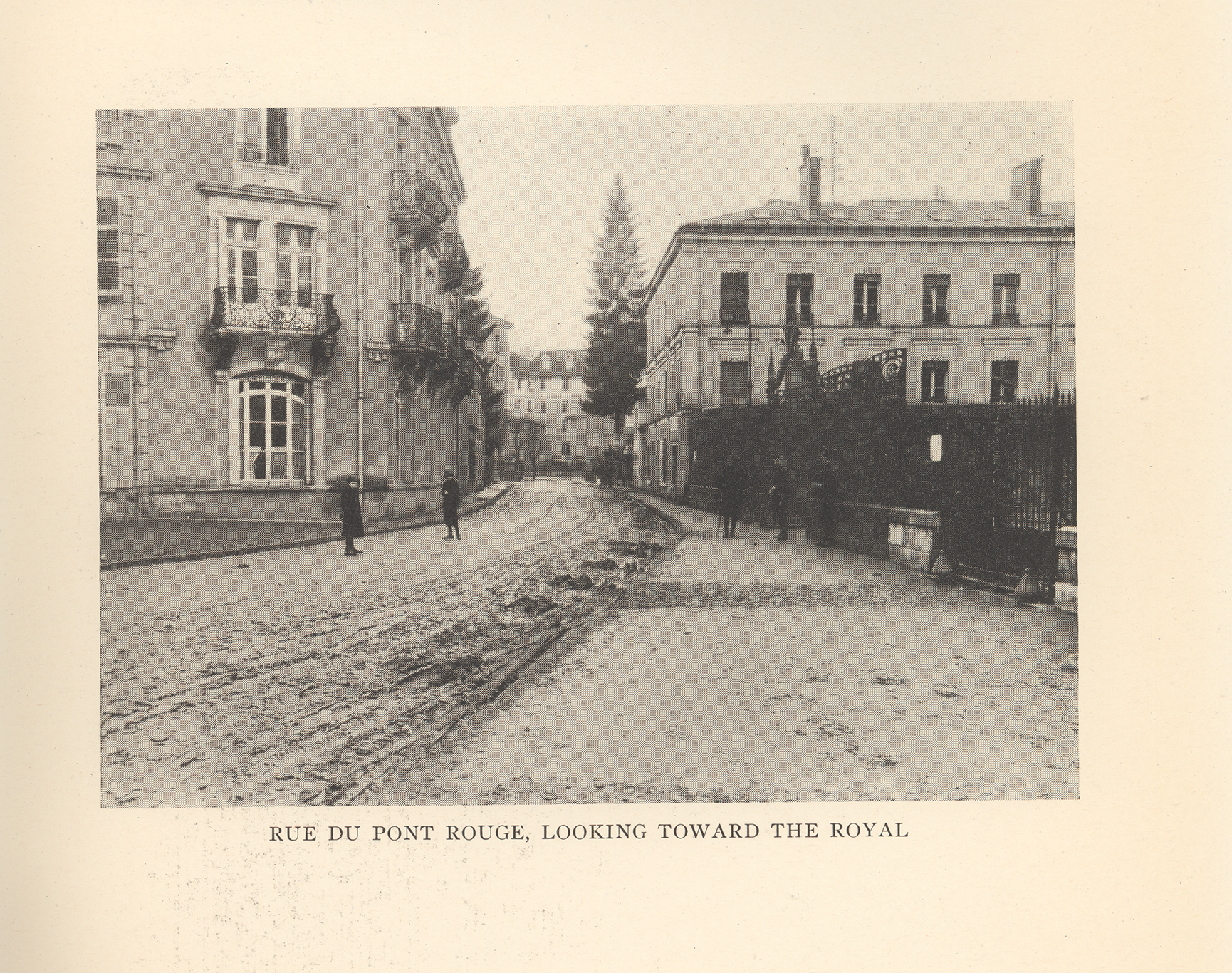 Rue du Pont Rouge, Contrexeville