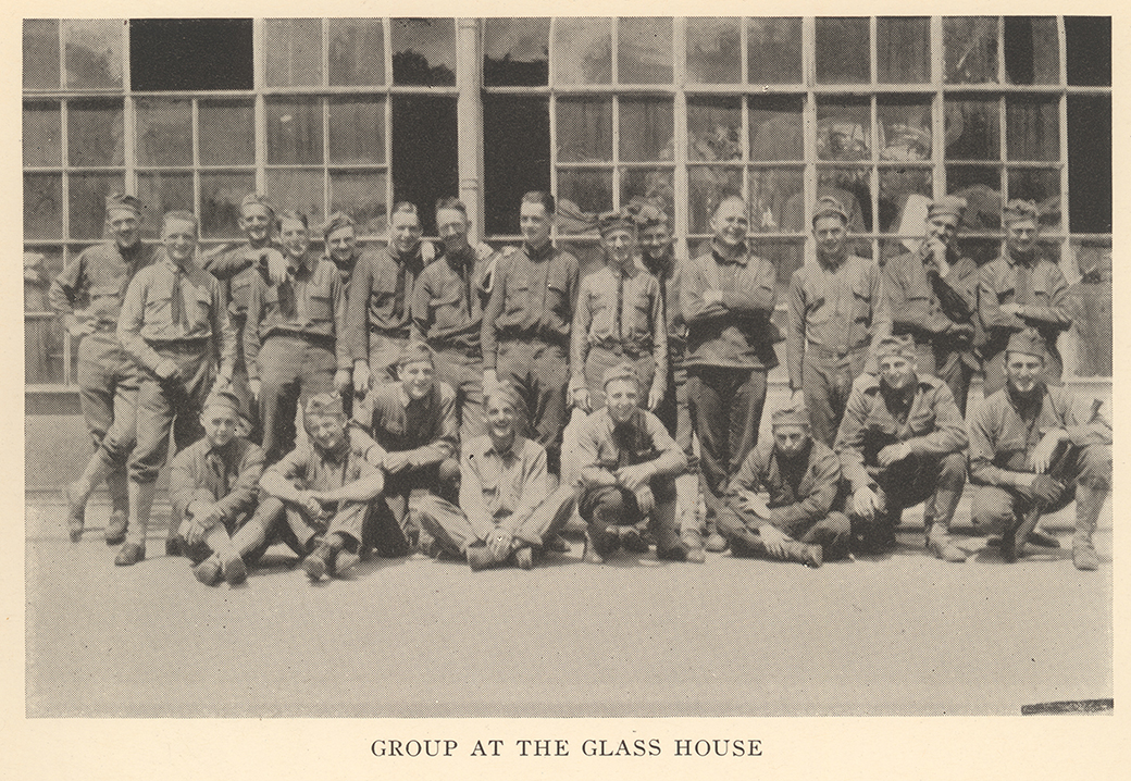 Enlisted men of Base Hospital 32 - at the Glass House