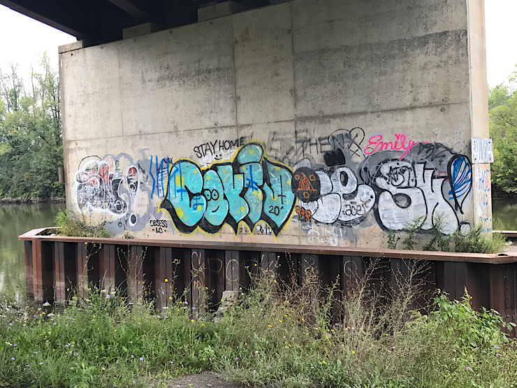 Underpass graffiti