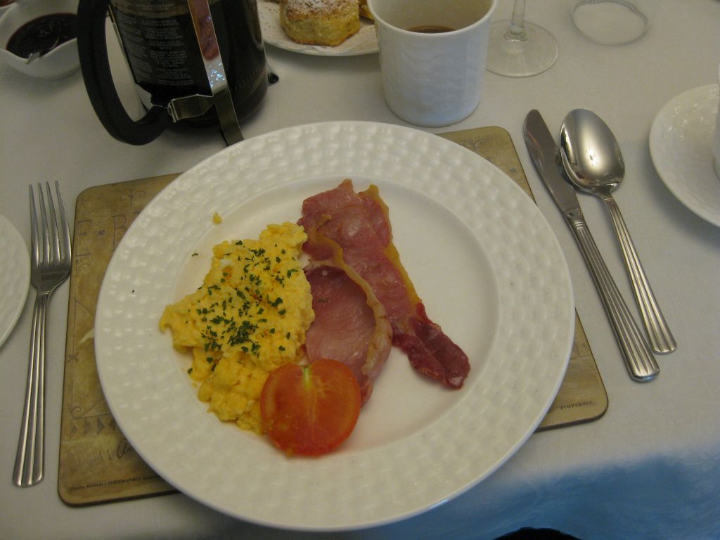 Part of the "light" breakfast that Brenda McTigue served us at Clareview House.