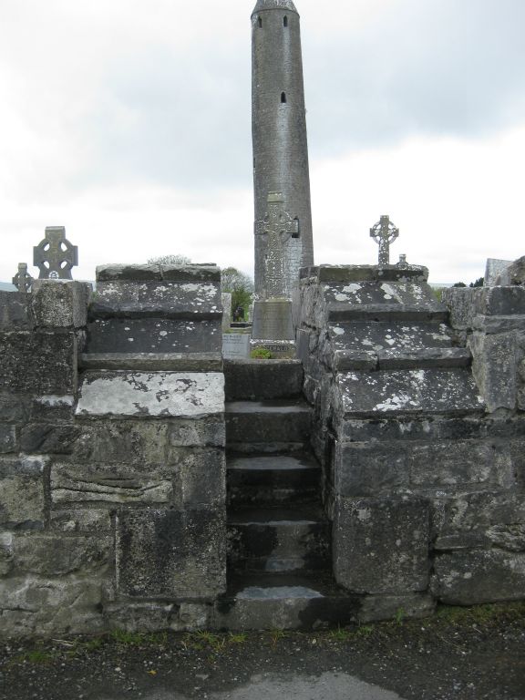 Style in the stone fence at Kilmacduagh