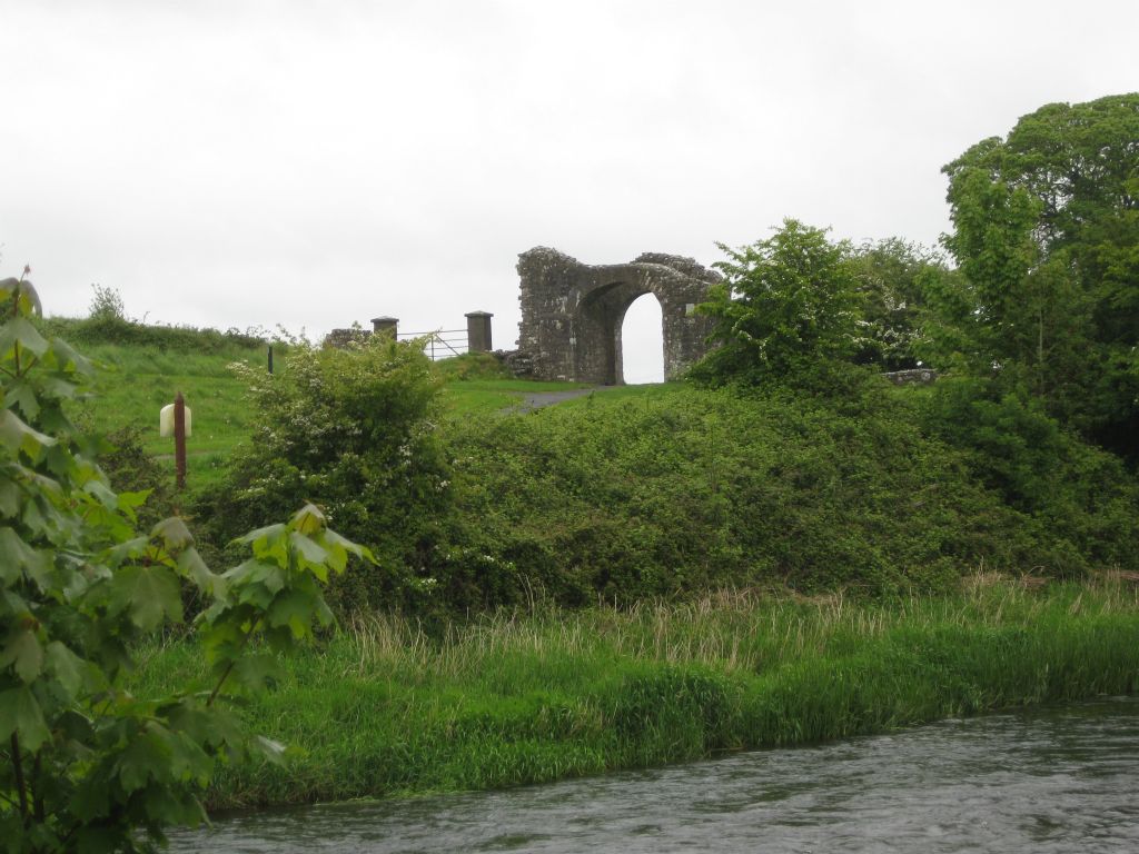 The Sheeps Gate, with the River Boyne in the foreground