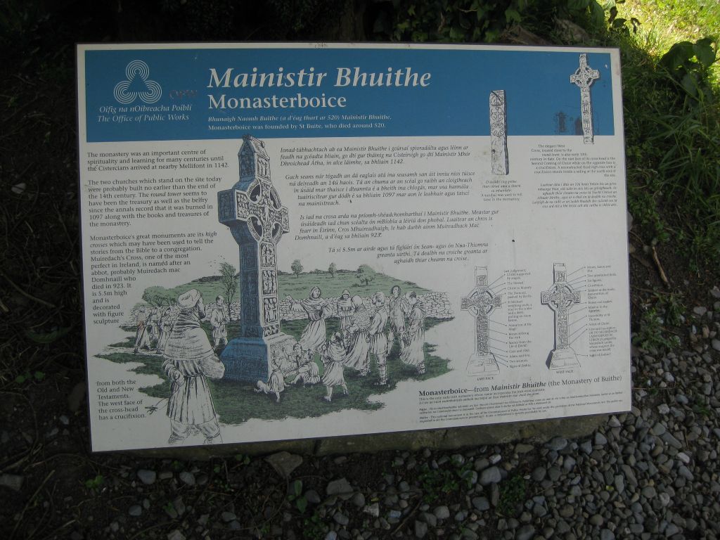 Monasterboice was founded in the late 5th century by St. Buite and is well known for the round tower and high crosses at the site, which date to the 10th century.